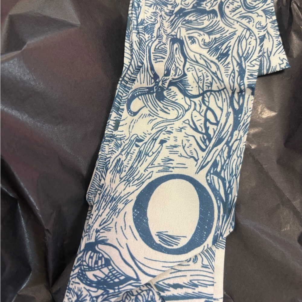 Elegant Blue and White Hair Scarf